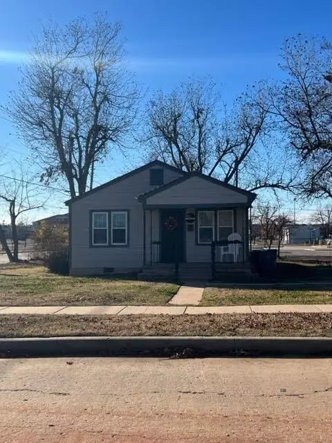 403 N Baumann Ave, Edmond, OK 73034