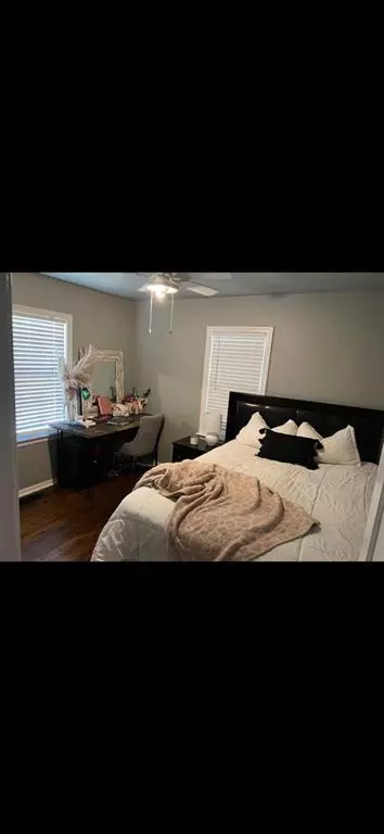 102 E Bowman Ave, Edmond, OK 73034 photo 8