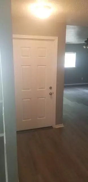 28 E Bowman Ave, Edmond, OK 73034 photo 6