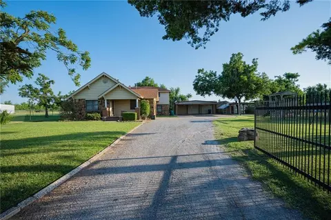 6621 SW 59th St, Oklahoma City, OK 73179