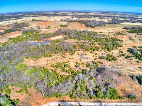 280 Th St #10A, Goldsby, OK 73093