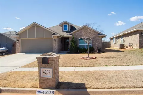4208 Caracara Ct, Norman, OK 73072