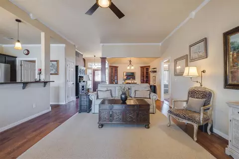 324 Waterfront Dr, Norman, OK 73071 photo 9