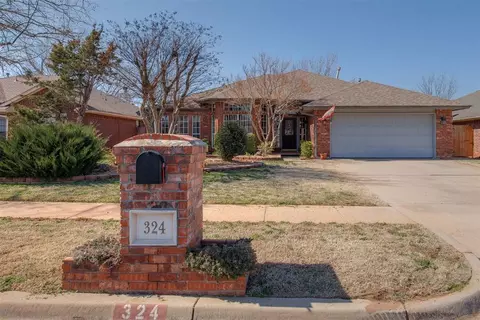 324 Waterfront Dr, Norman, OK 73071 photo 2
