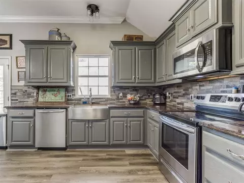 701 Meleah Ln, Mcloud, OK 74851 photo 6