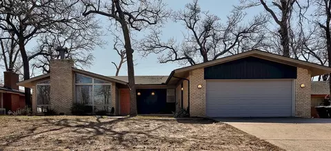 7300 NW 13th St, Oklahoma City, OK 73127