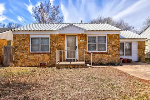 720 N Stewart Ave, Norman, OK 73071