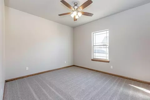Undisclosed, Tuttle, OK 73089 photo 27