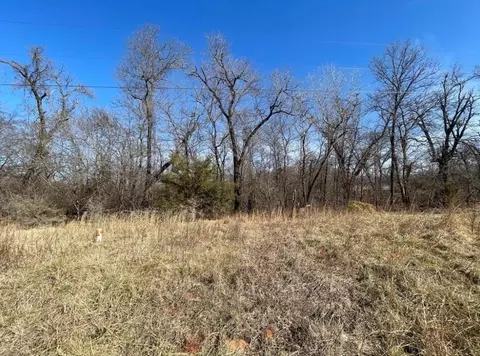 130 Jesse St, Norman, OK 73071