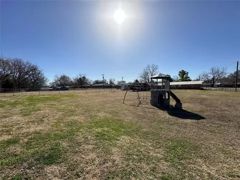 502 Kevin Rd, Prague, OK 74864 photo 44