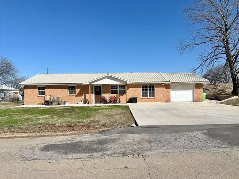 502 Kevin Rd, Prague, OK 74864