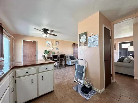 502 Kevin Rd, Prague, OK 74864 photo 17