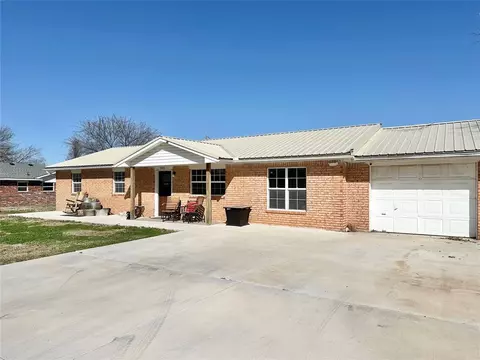 502 Kevin Rd, Prague, OK 74864 photo 3