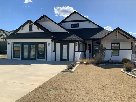 2700 SE 20 Cir, Moore, OK 73160