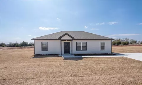5161 Bluestem Ave, Guthrie, OK 73044