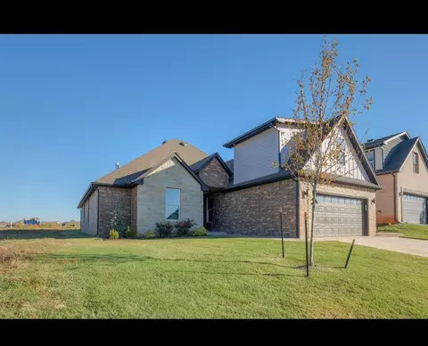 7209 NW 153rd St, Edmond, OK 73013