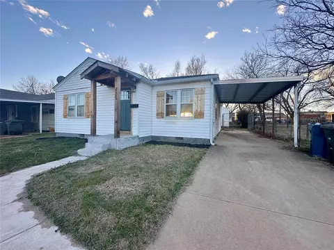 725 S Littler St, Edmond, OK 73034