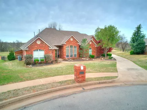 648 Birdsong, Edmond, OK 73003
