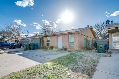 111 N Oaks Ave, Midwest City, OK 73110