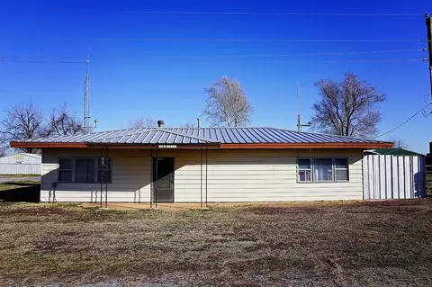 9140 County Road 1250, Fort Cobb, OK 73038