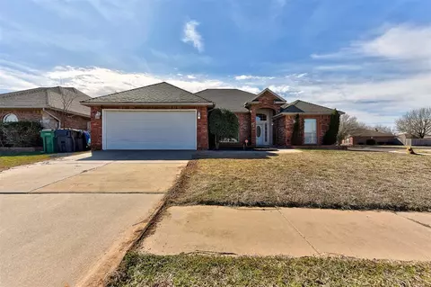 732 SW 155th Pl, Oklahoma City, OK 73170