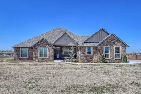 990 County Street 2983, Blanchard, OK 73010
