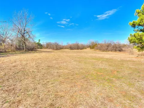 N Douglas Boulevard, Spencer, OK 73084