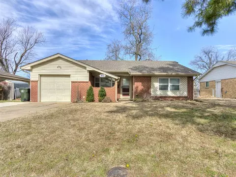 704 Barbour Ave, Norman, OK 73069