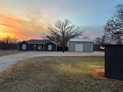 20082 Old Barn Rd, Tecumseh, OK 74873
