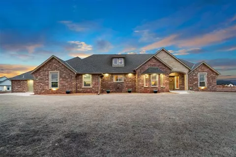 5851 Starry Night, Piedmont, OK 73078