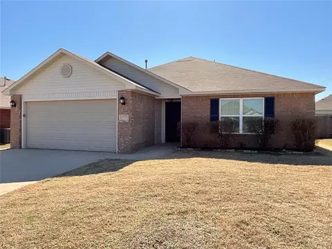 1920 W Oak Valley Way, Mustang, OK 73064