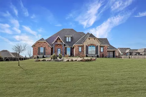 2070 NW 36th Pl, Newcastle, OK 73065