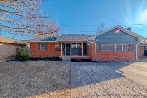 300 Ridgecrest Rd, Edmond, OK 73013