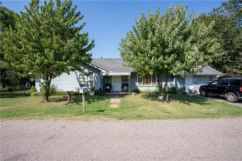 1323 Harber St, Seminole, OK 74868