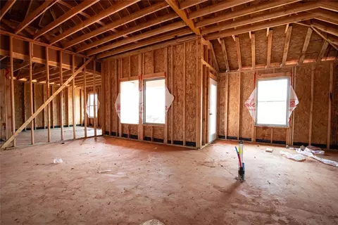 1613 NE 33rd St, Moore, OK 73160