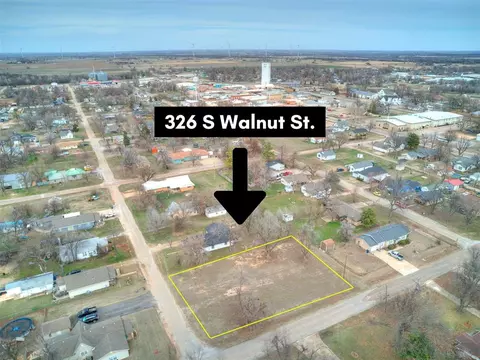 326 S Walnut St, Crescent, OK 73028