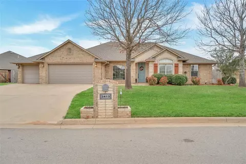 3413 Candace Ln, Altus, OK 73521