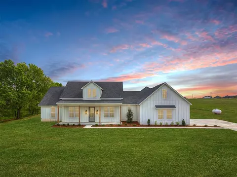11161 W Industrial Rd, Guthrie, OK 73044