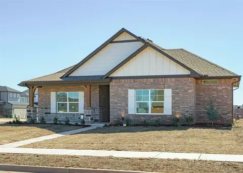 6140 Dale Ave, Edmond, OK 73034