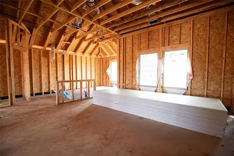 8420 NW 161st St, Edmond, OK 73013