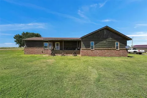 20903 E 1230 Rd, Sentinel, OK 73664