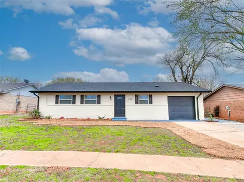 516 Woods Dr, Noble, OK 73068