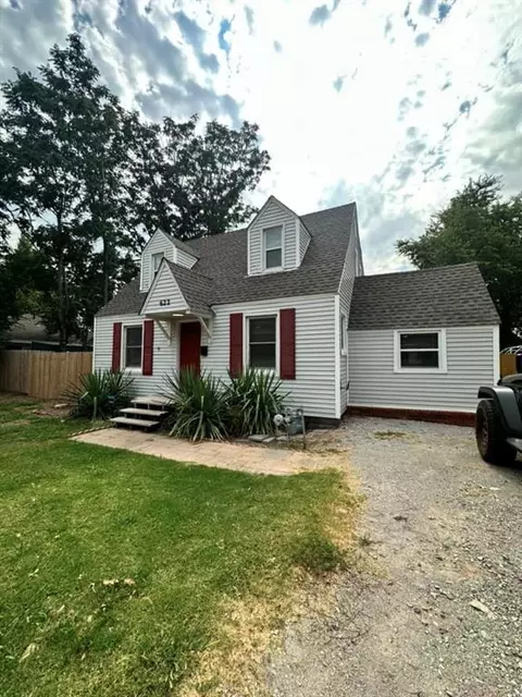 622 Jenkins Ave, Norman, OK 73069