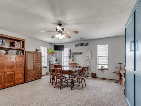 4401 S Dobbs Rd, Harrah, OK 73045 photo 17