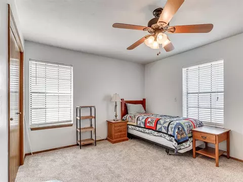 4401 S Dobbs Rd, Harrah, OK 73045 photo 24