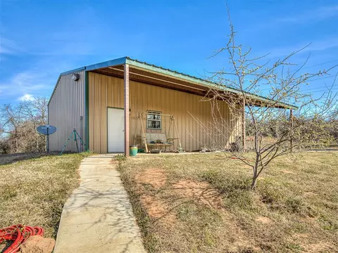 4401 S Dobbs Rd, Harrah, OK 73045 photo 32