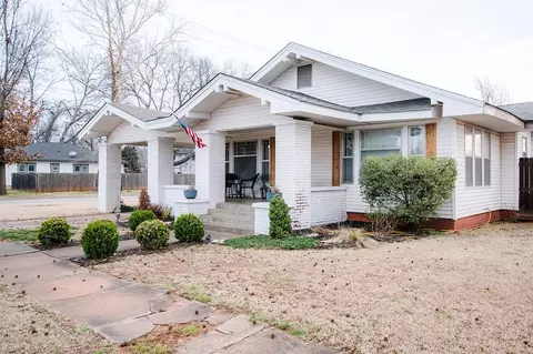 512 N Ash St, Pauls Valley, OK 73075