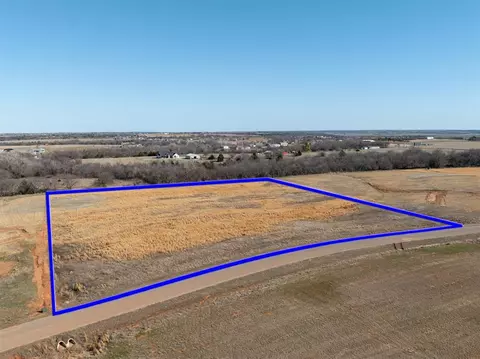 9900 Emery Ln, Mustang, OK 73064