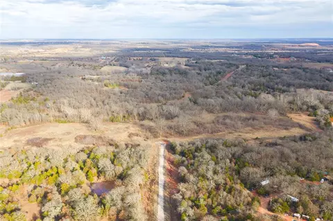 37044 Stone Ridge Dr, Tecumseh, OK 74873