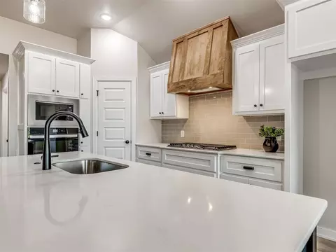 4045 Hart St, Tuttle, OK 73089 photo 17